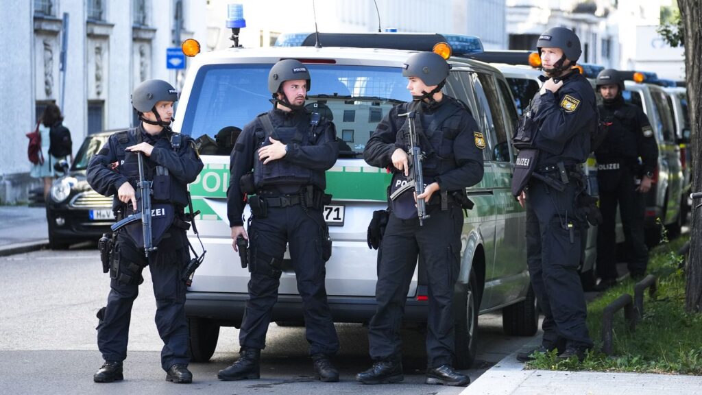 Police Fatally Shoot Armed Man Near Israeli Consulate in Munich in Suspected Terror Attack