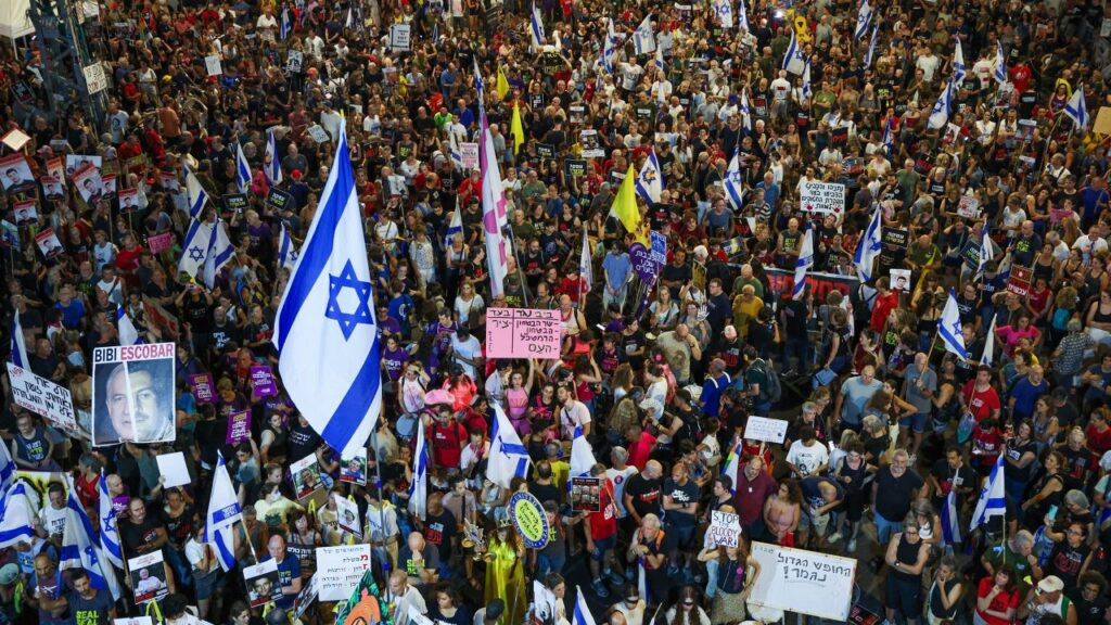 Israeli Protests Demand Gaza Deal After IDF Announces Death of Six Hostages