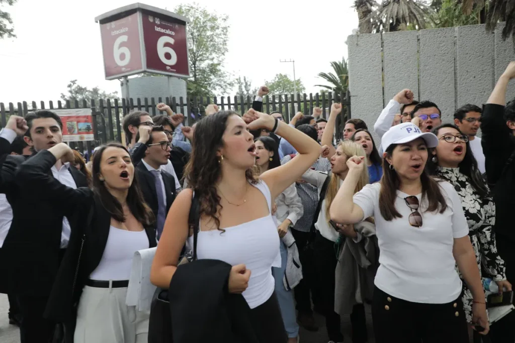 Judges May Soon Have to Run for Election in Mexico: A Shift in Judicial Independence
